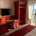 Hotel Mh 3*