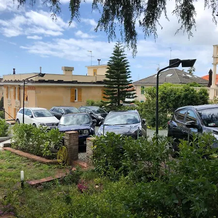 Mh 3* Варацце