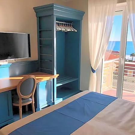 Mh Hotel