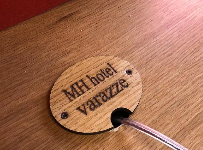 Mh 3* Варацце