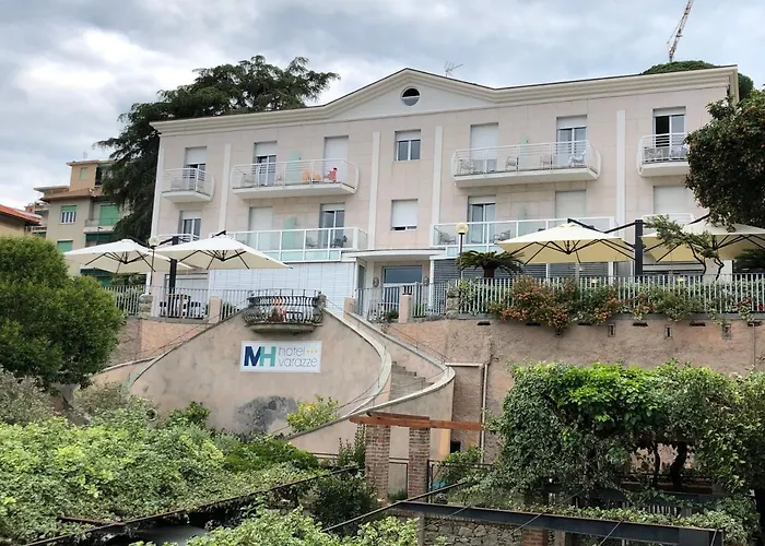 Отель Mh 3*